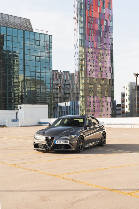 2017 Alfa Romeo Giulia Quadrifoglio - Image 25 of 31