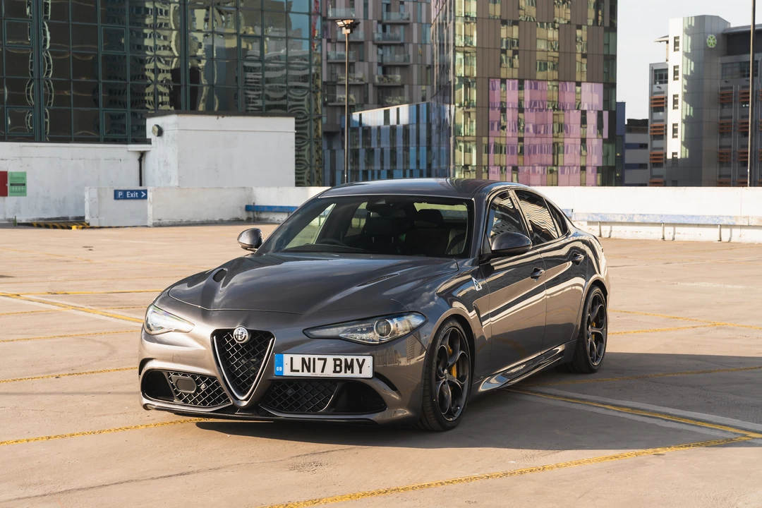2017 Alfa Romeo Giulia Quadrifoglio - Image 22 of 31