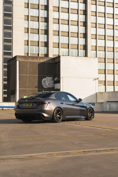 2017 Alfa Romeo Giulia Quadrifoglio - Image 29 of 31