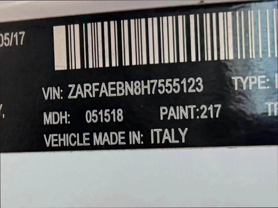 2017 Alfa Romeo Giulia - Image 4 of 16
