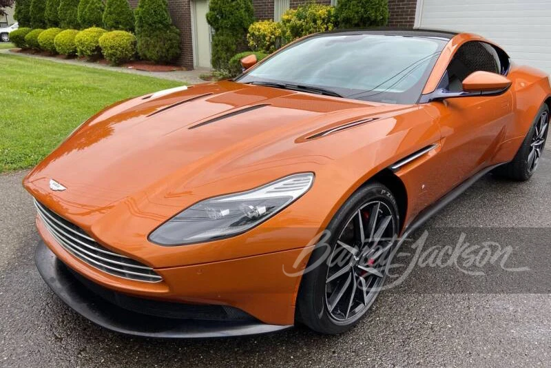 2017 Aston Martin DB11 V12 - Image 10 of 13