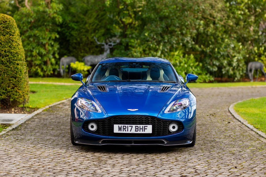 2017 Aston Martin Vanquish 2nd Gen - Image 3 of 31
