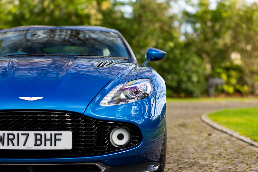 2017 Aston Martin Vanquish 2nd Gen - Image 26 of 31