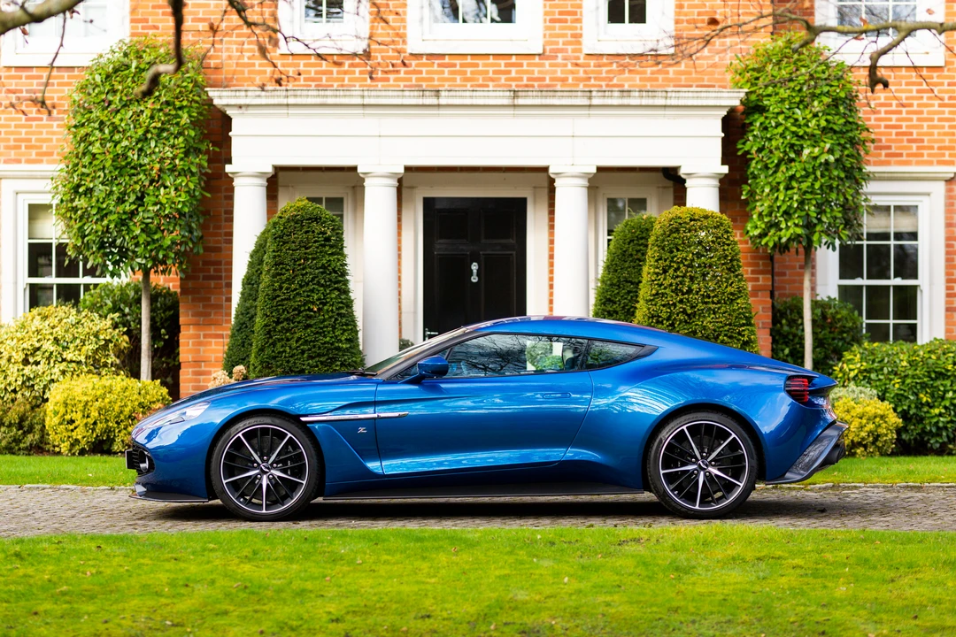 2017 Aston Martin Vanquish 2nd Gen - Image 5 of 31