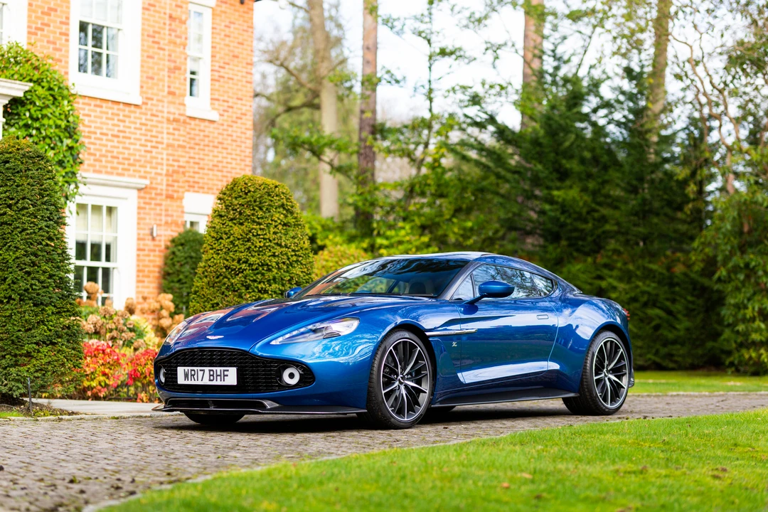2017 Aston Martin Vanquish 2nd Gen - Image 19 of 31