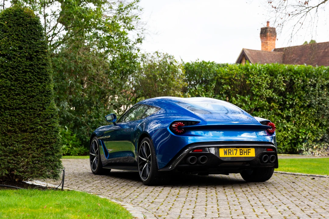 2017 Aston Martin Vanquish 2nd Gen - Image 6 of 31