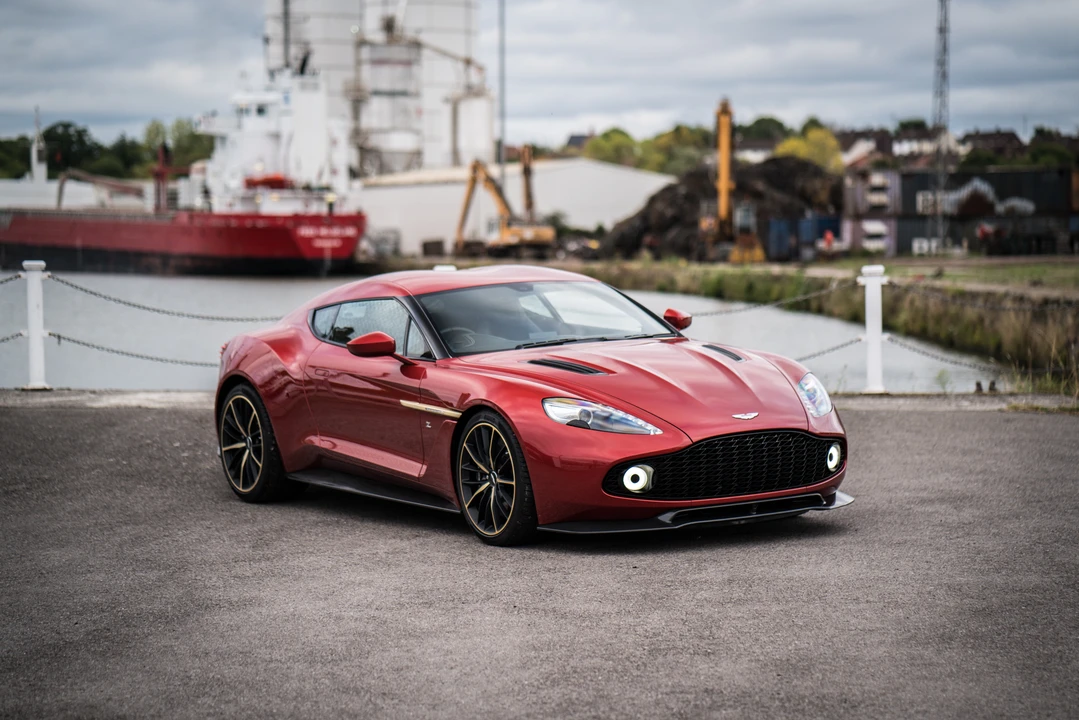 2017 Aston Martin Vanquish 2nd Gen - Image 3 of 31