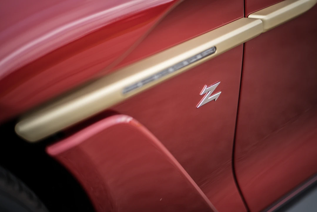 2017 Aston Martin Vanquish 2nd Gen - Image 13 of 31