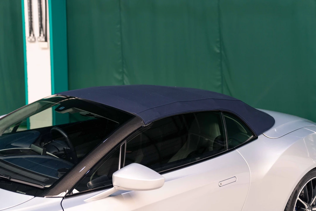 2017 Aston Martin Vanquish 2nd Gen - Image 18 of 31