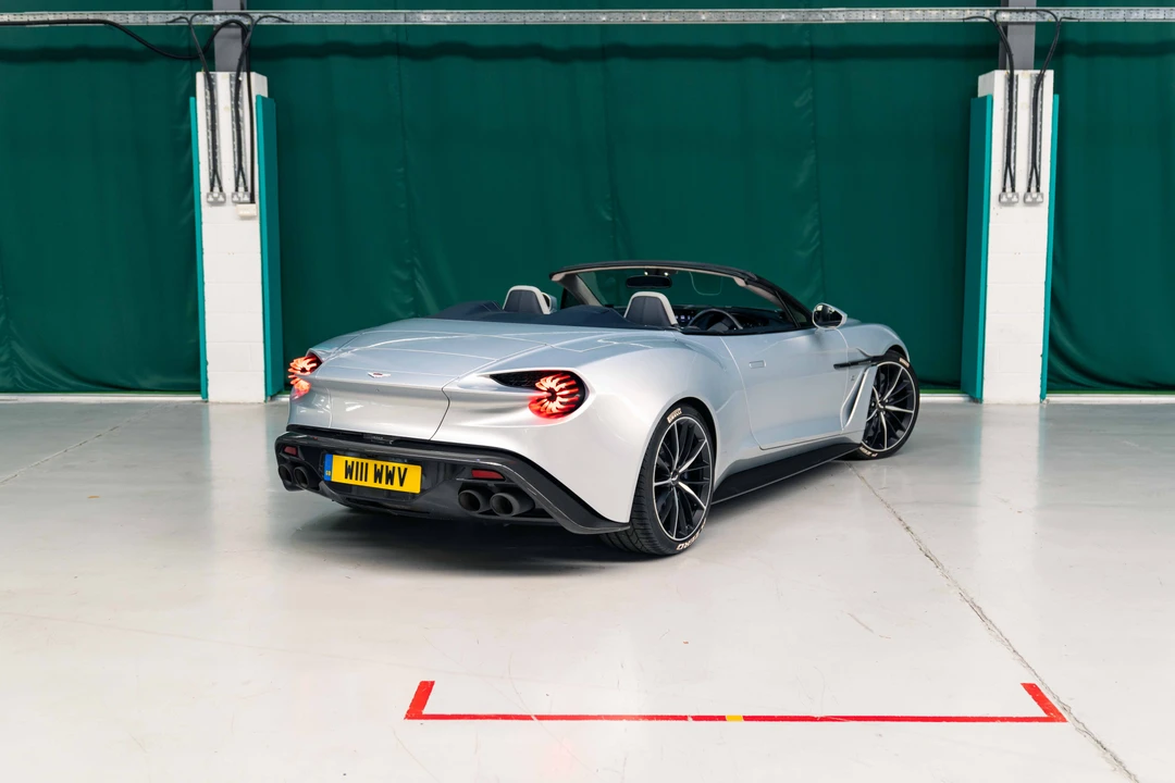 2017 Aston Martin Vanquish 2nd Gen - Image 6 of 31