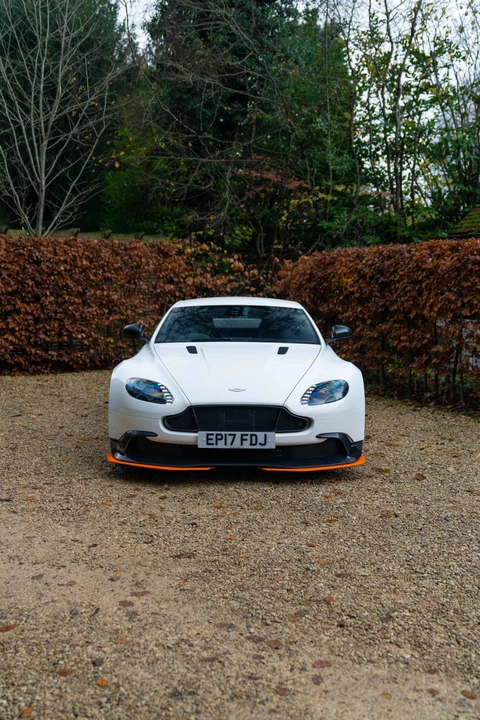 2017 Aston Martin V8 Vantage (2006-2017) - Image 20 of 31