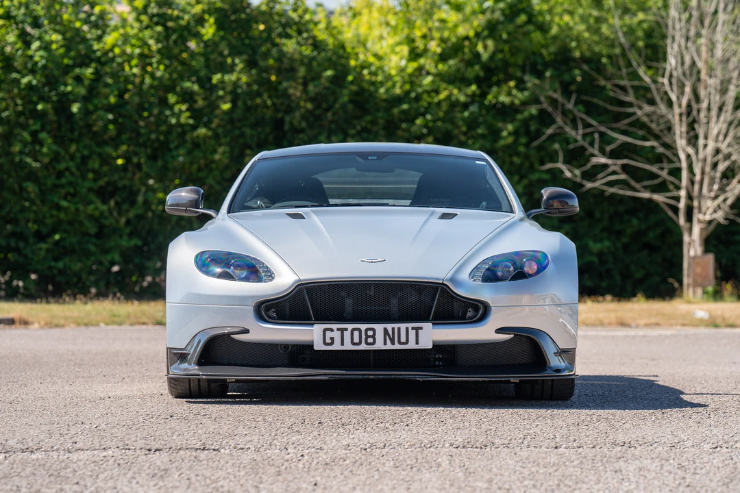 2017 Aston Martin V8 Vantage (2006-2017) - Image 3 of 31