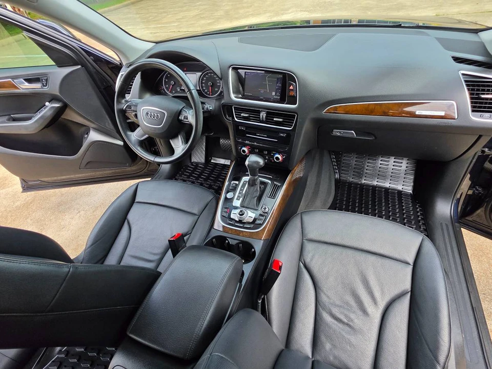 2017 Audi FY Q5 - Image 11 of 22