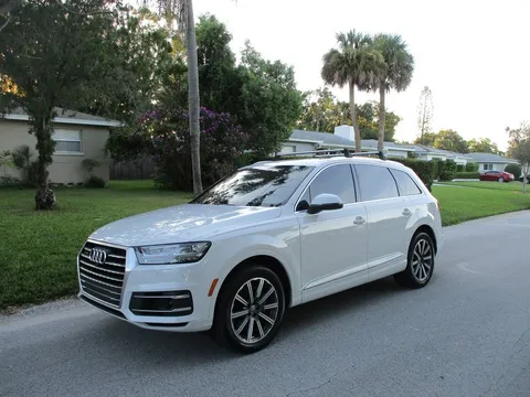 2017 Audi Q7 Premium Plus