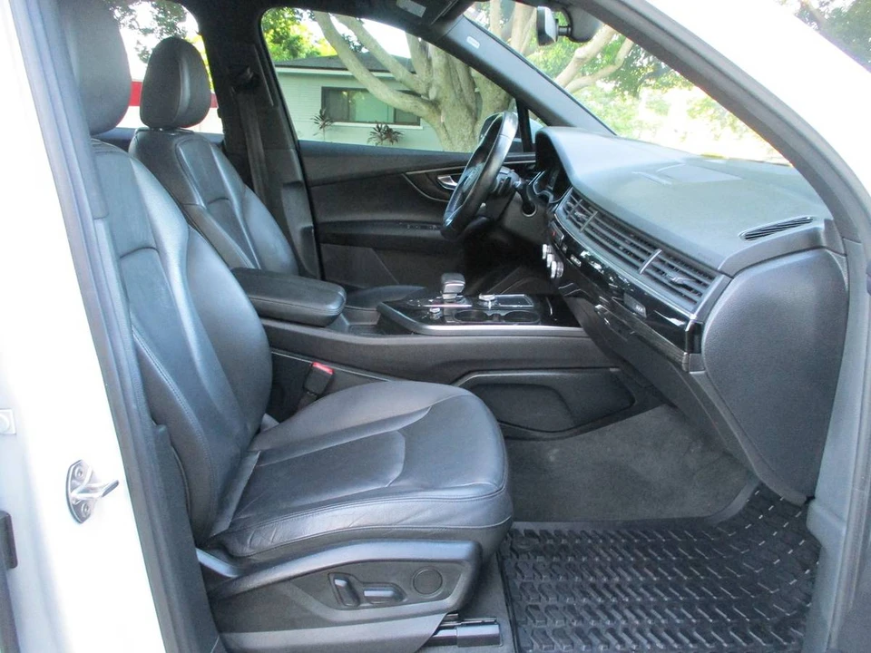 2017 Audi 4M Q7 - Image 11 of 23