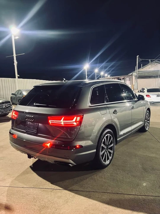 2017 Audi 4M Q7 - Image 2 of 6