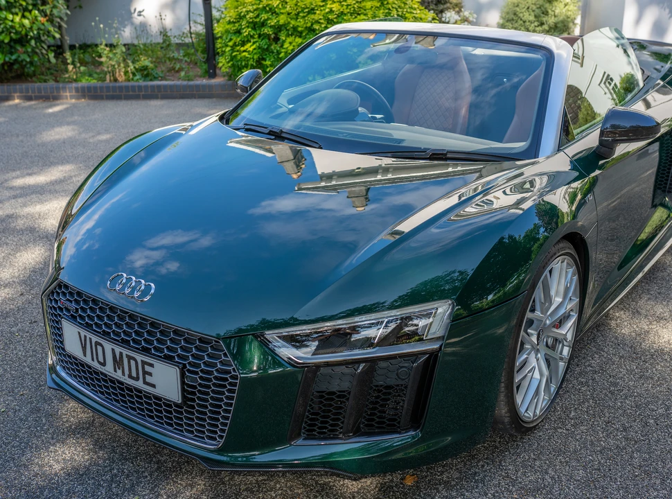2017 Audi 4S R8 - Image 27 of 31