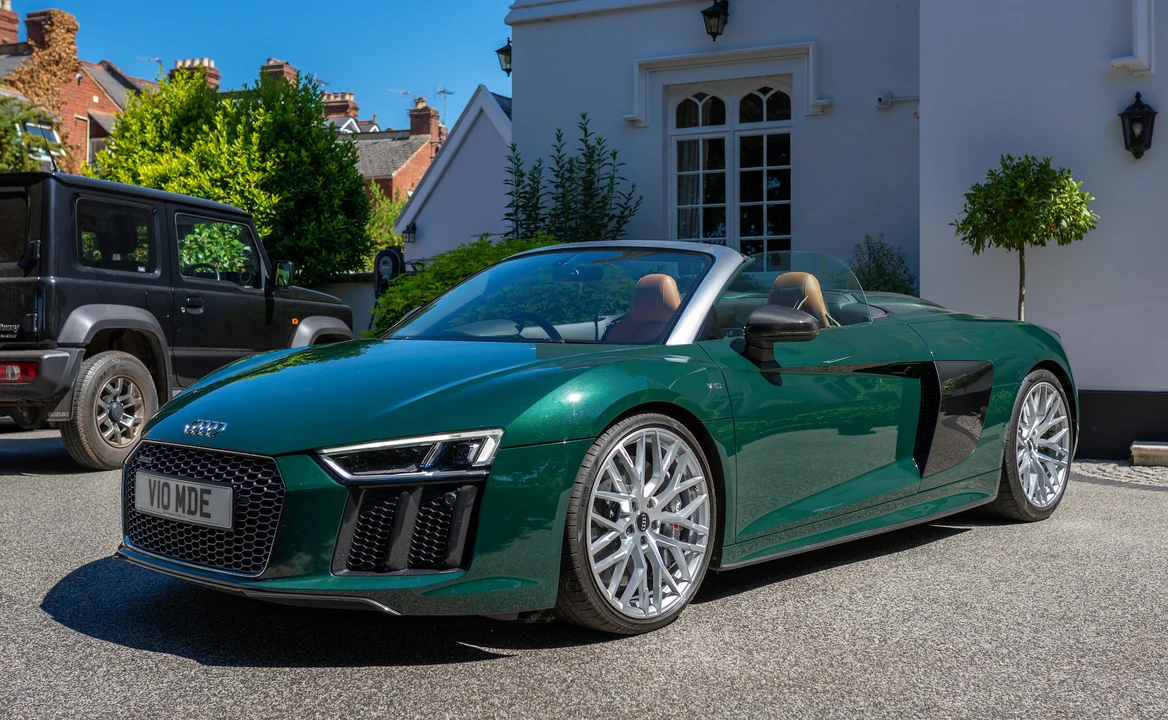 2017 Audi 4S R8 - Image 2 of 31