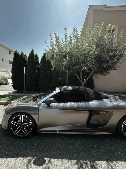 2017 Audi 4S R8 - Image 3 of 10