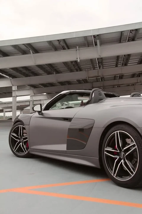 2017 Audi 4S R8 - Image 7 of 10