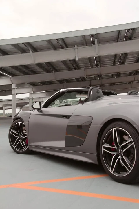 2017 Audi 4S R8 - Image 7 of 10