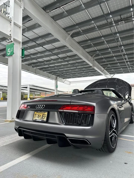 2017 Audi 4S R8 - Image 10 of 10