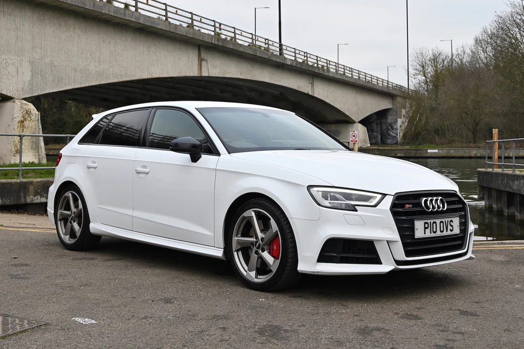 2017 Audi 8V S3 - Image 2 of 2