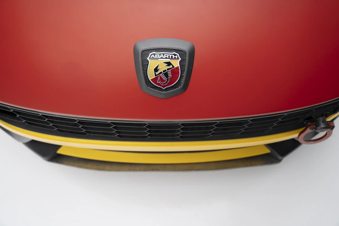2017 Fiat 124 Spider - Image 19 of 31