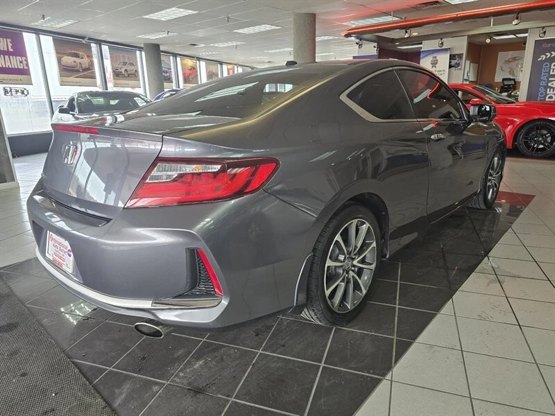 2017 Honda Accord 9th Gen - Image 4 of 4