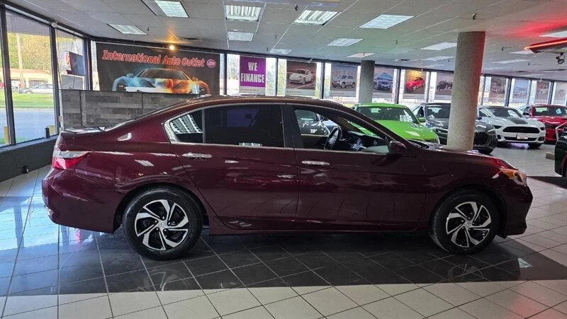 2017 Honda Accord 9th Gen - Image 4 of 4