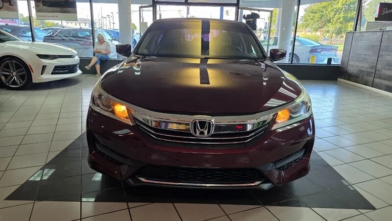 2017 Honda Accord 9th Gen - Image 2 of 4
