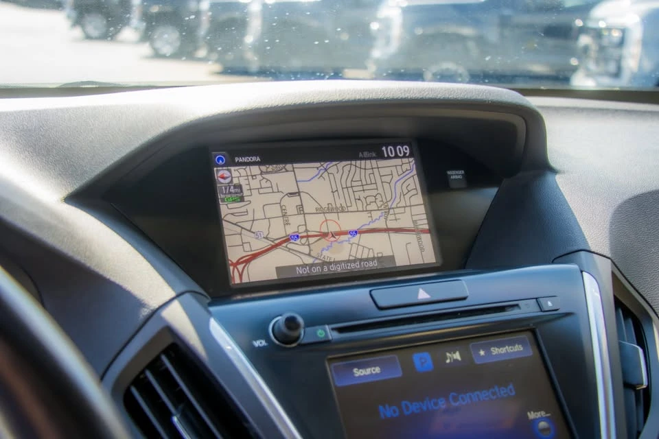 2017 Acura MDX 3rd Gen - Image 10 of 16