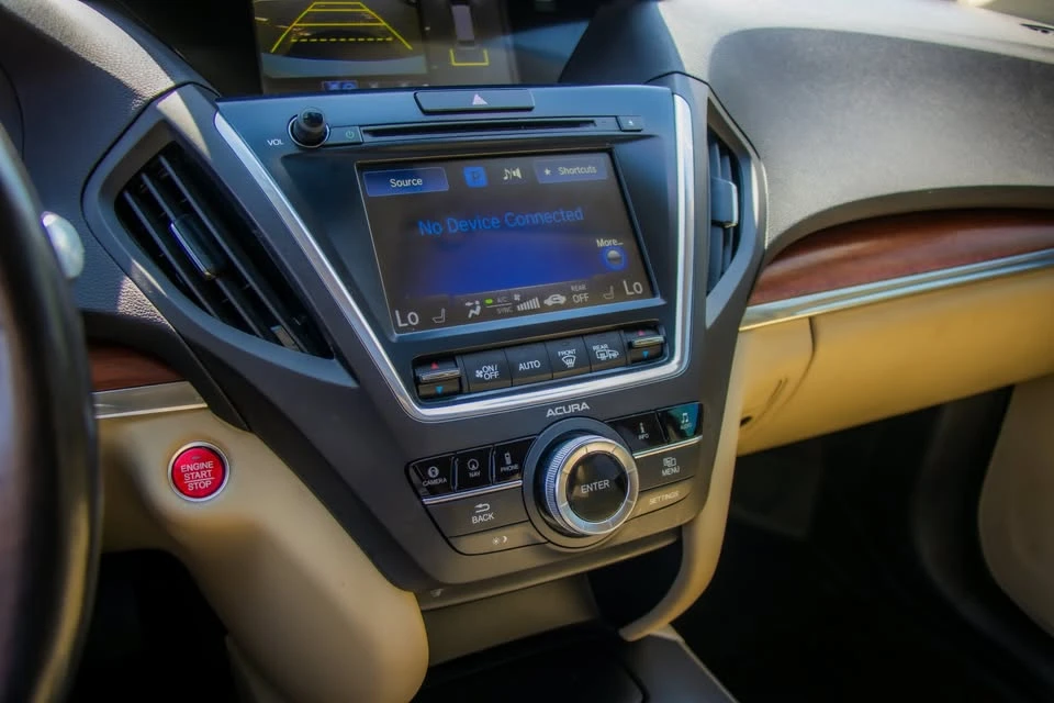 2017 Acura MDX 3rd Gen - Image 12 of 16