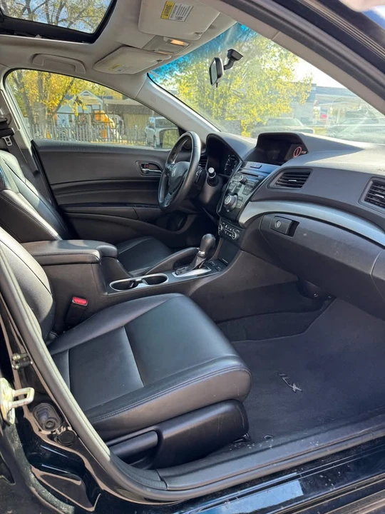 2017 Acura ILX - Image 7 of 13