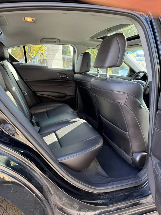 2017 Acura ILX - Image 9 of 13