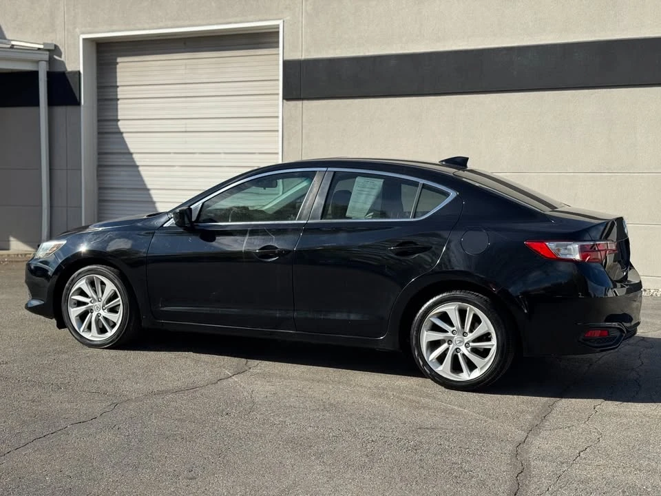 2017 Acura ILX - Image 6 of 13