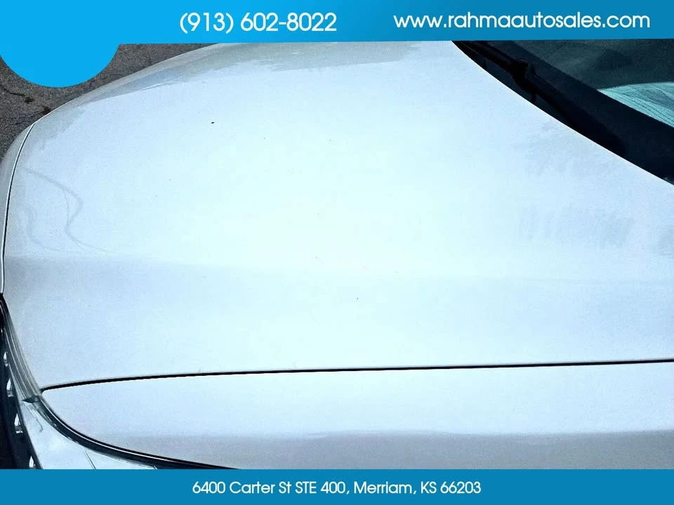 2017 Acura ILX - Image 10 of 20