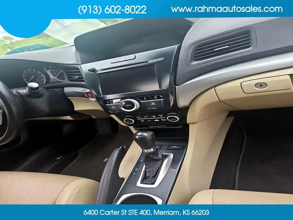 2017 Acura ILX - Image 17 of 20