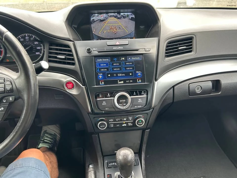 2017 Acura ILX - Image 9 of 9