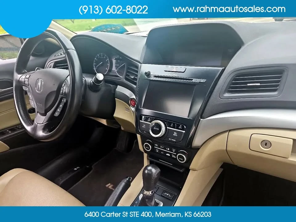 2017 Acura ILX - Image 18 of 20