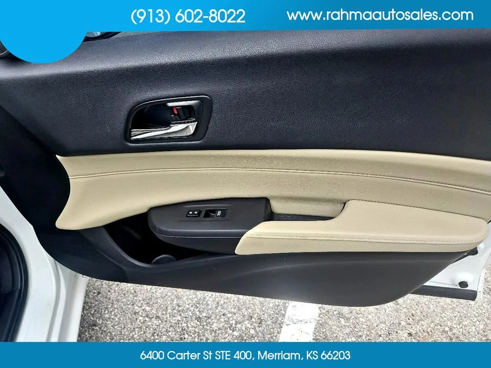 2017 Acura ILX - Image 19 of 20