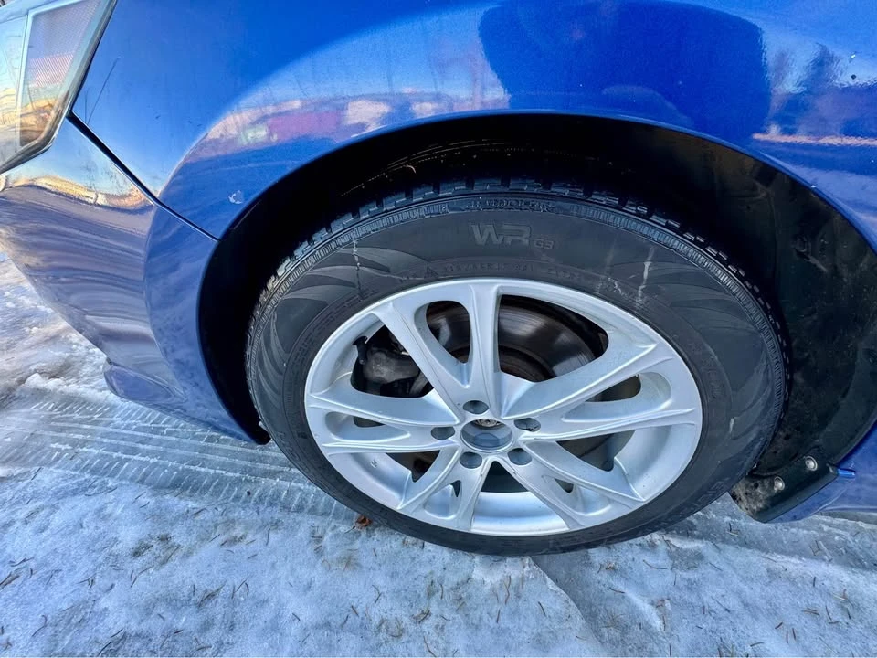 2017 Acura ILX - Image 6 of 13