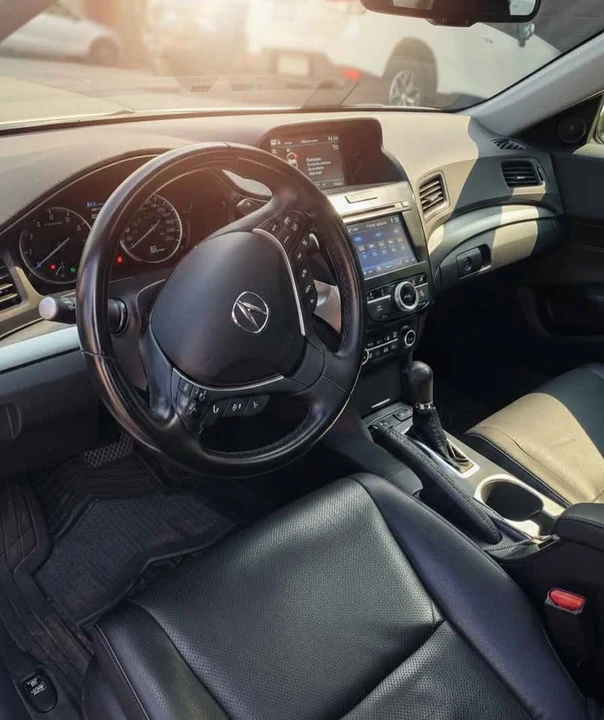 2017 Acura ILX - Image 5 of 6
