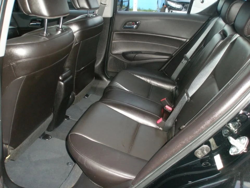 2017 Acura ILX - Image 7 of 14
