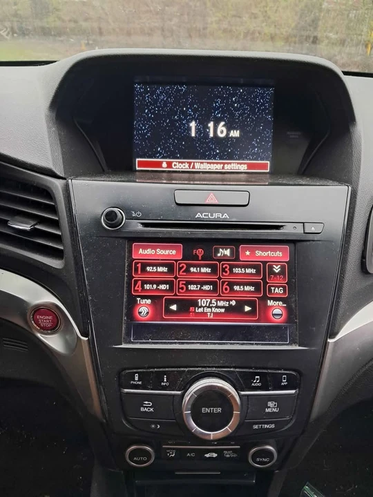 2017 Acura ILX - Image 12 of 17