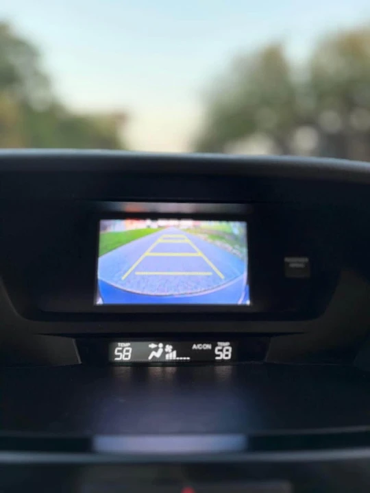 2017 Acura ILX - Image 7 of 11