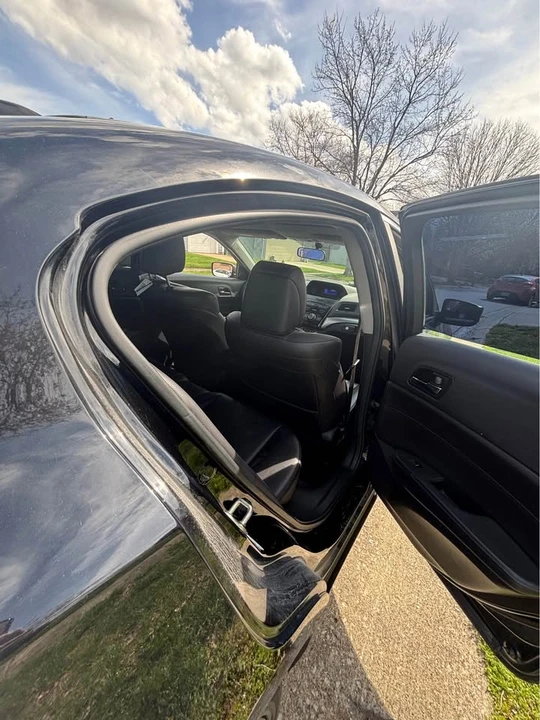 2017 Acura ILX - Image 7 of 10