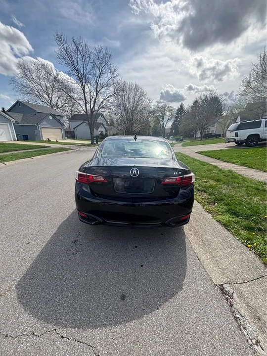 2017 Acura ILX - Image 4 of 10