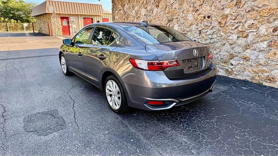 2017 Acura ILX - Image 3 of 12