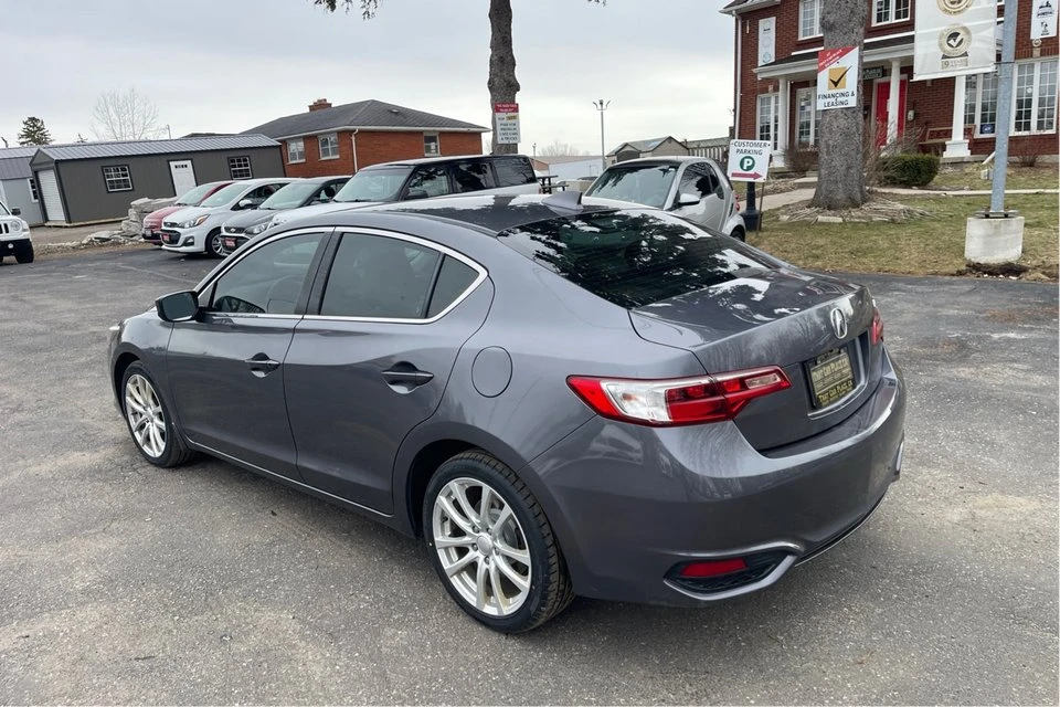2017 Acura ILX - Image 5 of 20